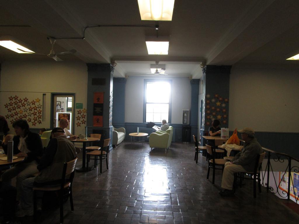 A Pousada Flushing Ymca Nova Iorque Exterior foto