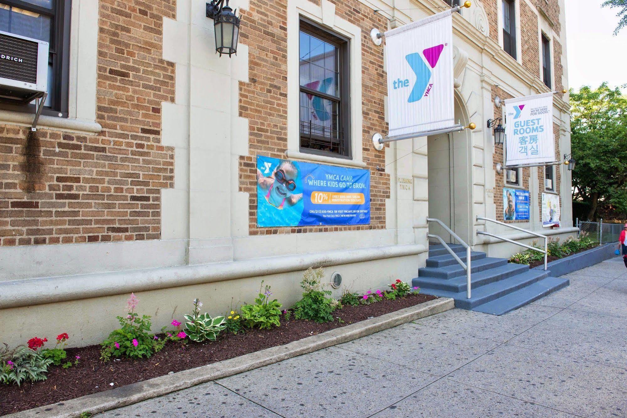 A Pousada Flushing Ymca Nova Iorque Exterior foto